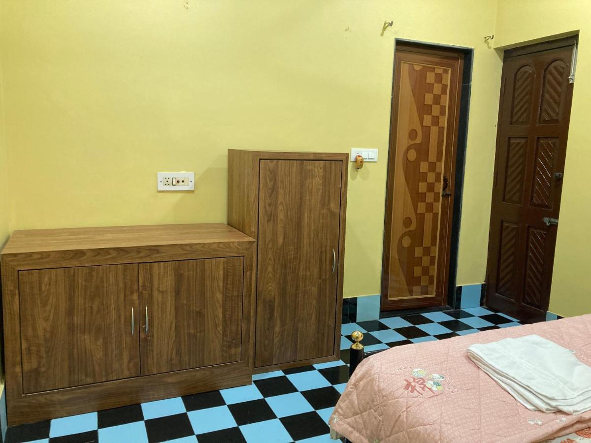 Anjali Homestay - 10 Mins From Airport Siliguri Bagian luar foto